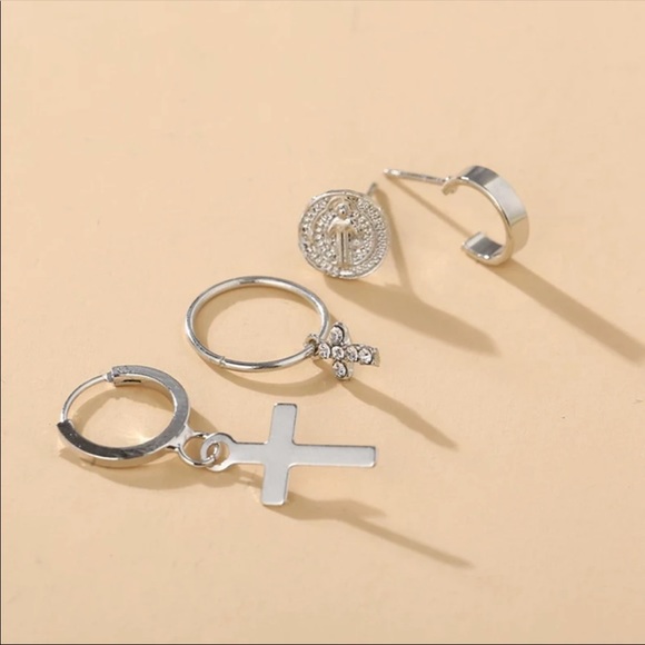 2/$10 NEW! Bohemian Earring Set Studs Cross Creative - Picture 3 of 4